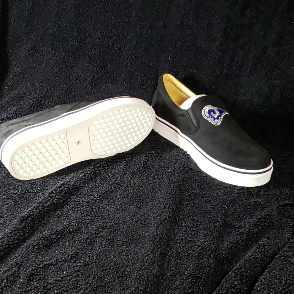 Cuce Shoes - Picture 4 of 4